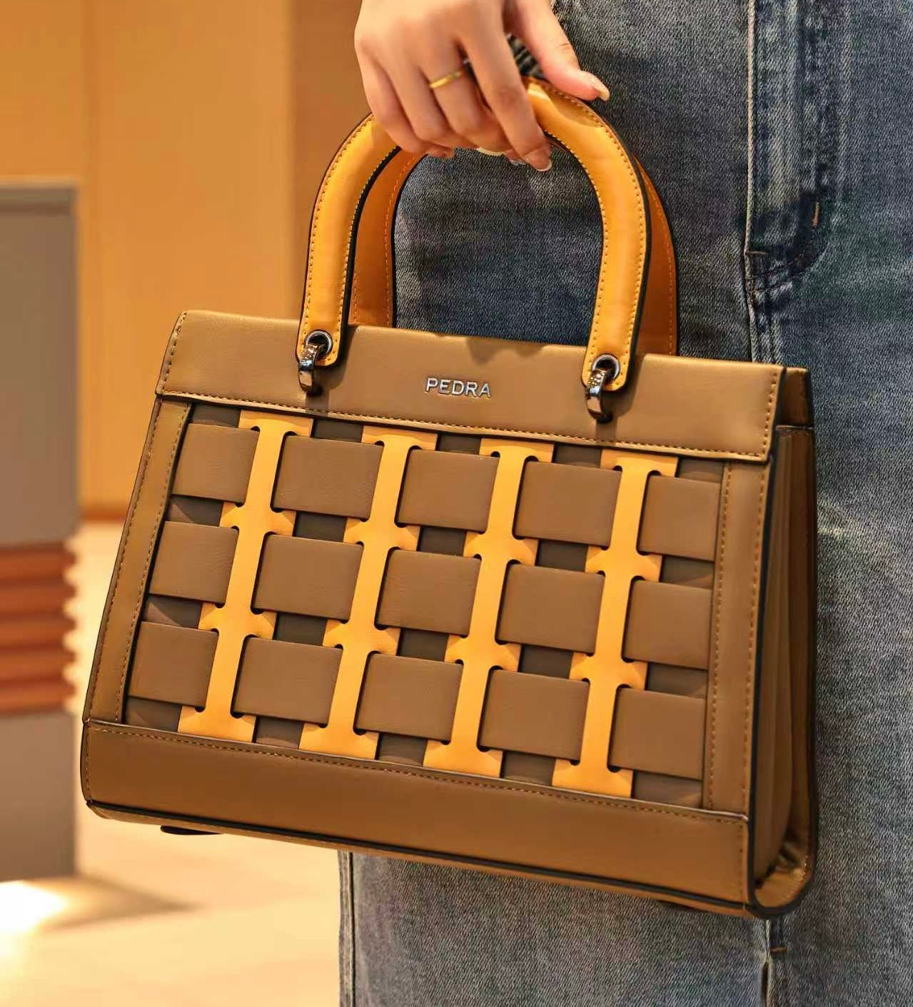 56220- Genuine Leather Box Shape Bag
