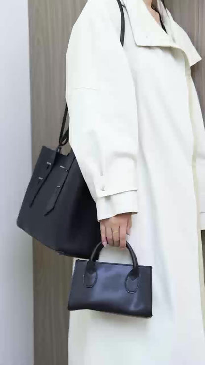 L23602B - Genuine Leather Box Shape Bag